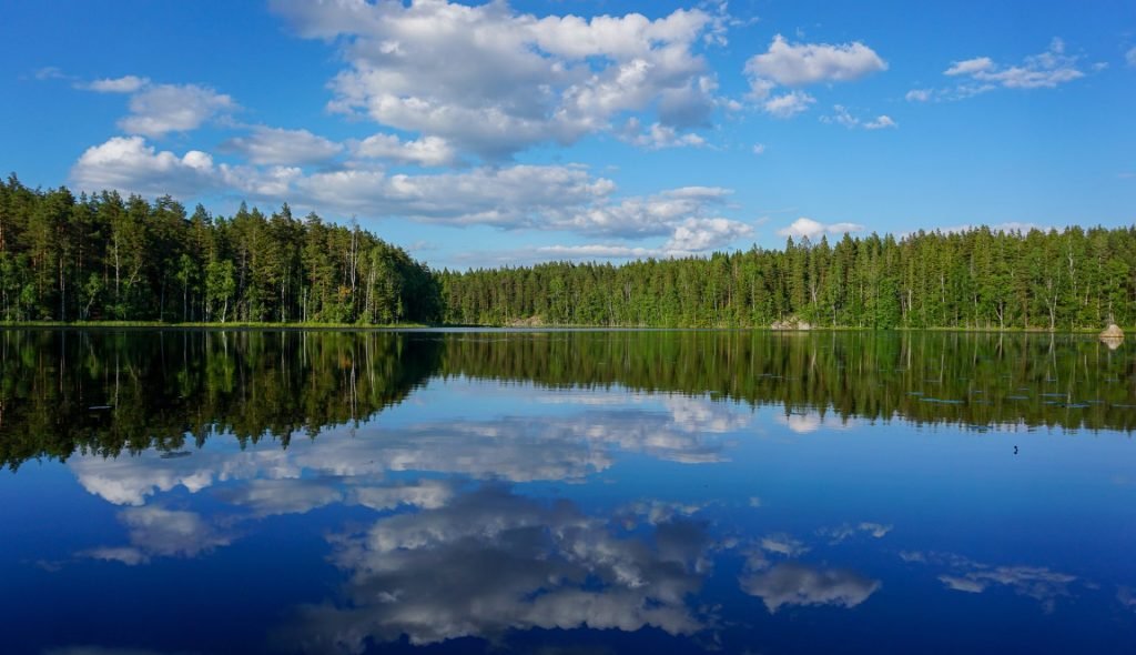 beautiful lakes in Finland
